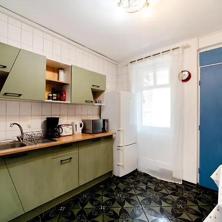 Appartement Art With Treasure Hunt, Free Parking & Self Check-in *