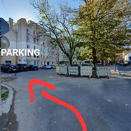 Art With Treasure Hunt, Free Parking & Self Check-in Lejlighed Constanţa