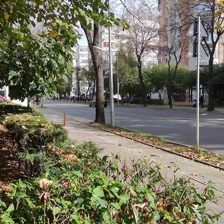 דירה Art With Treasure Hunt, Free Parking & Self Check-in