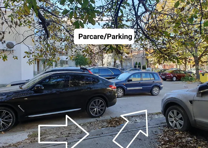 Art With Treasure Hunt, Free Parking & Self Check-in Apartman *