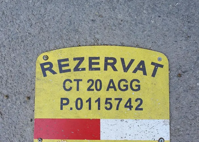 Art With Treasure Hunt, Free Parking & Self Check-in Apartman *