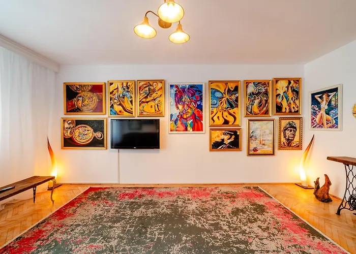 Art With Treasure Hunt, Free Parking & Self Check-in Апартаменты *